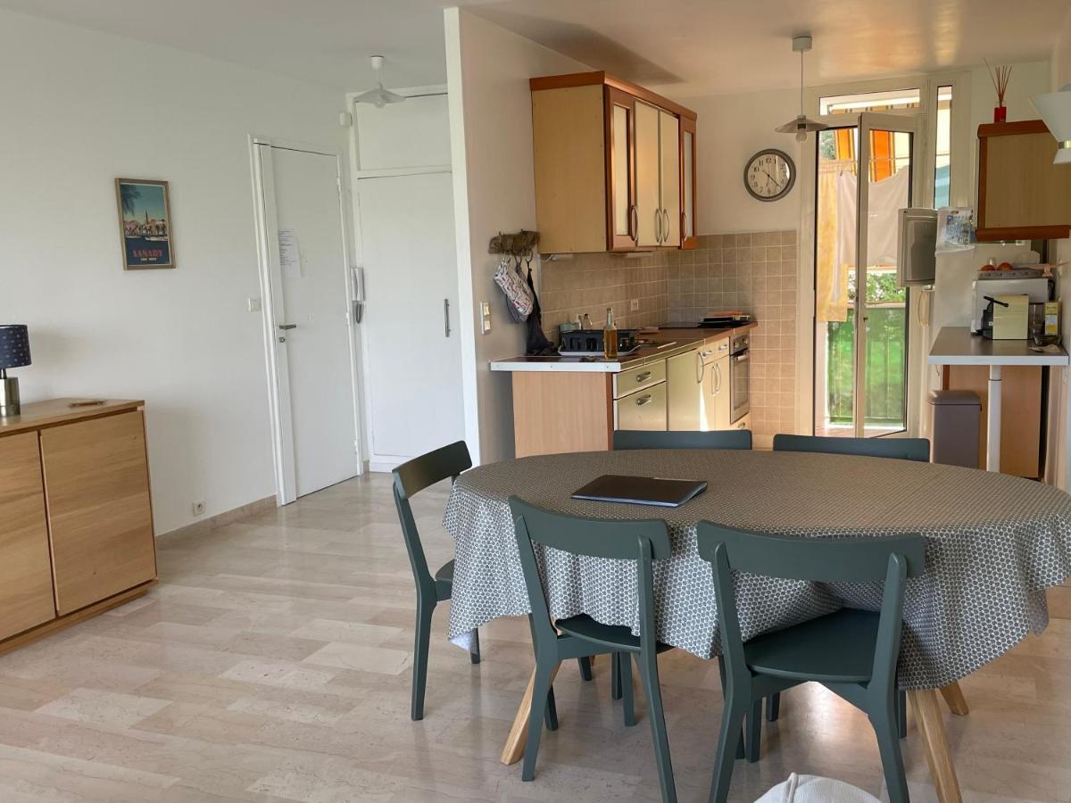 Appartement Les Pieds Dans L'Eau Saint-Mandrier-sur-Mer Exterior photo