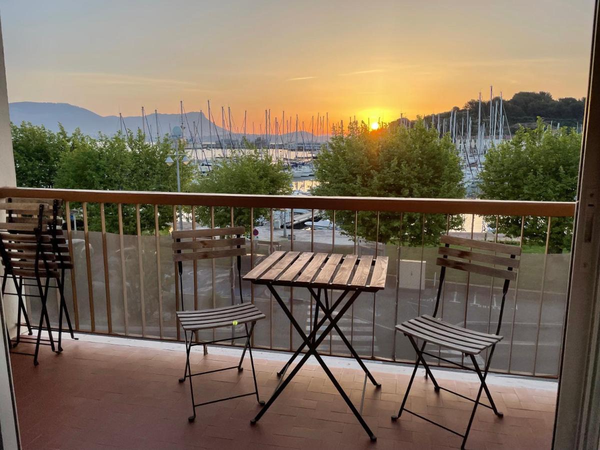 Appartement Les Pieds Dans L'Eau Saint-Mandrier-sur-Mer Exterior photo