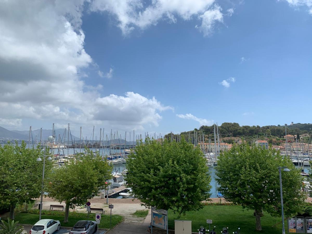 Appartement Les Pieds Dans L'Eau Saint-Mandrier-sur-Mer Exterior photo
